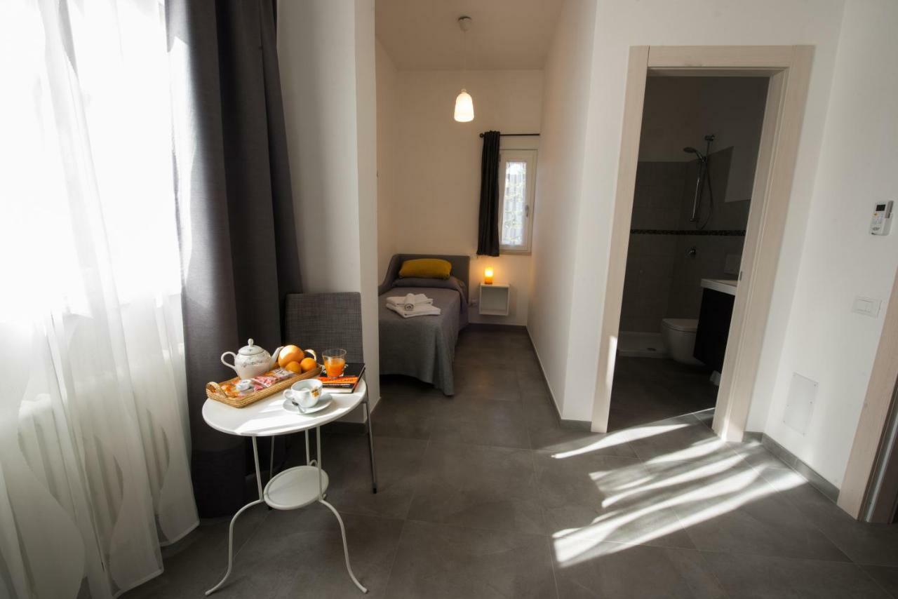 B&B La Veranda Di Gio Torrimpietra Exteriör bild