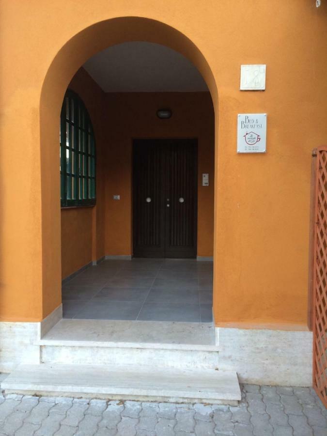 B&B La Veranda Di Gio Torrimpietra Exteriör bild